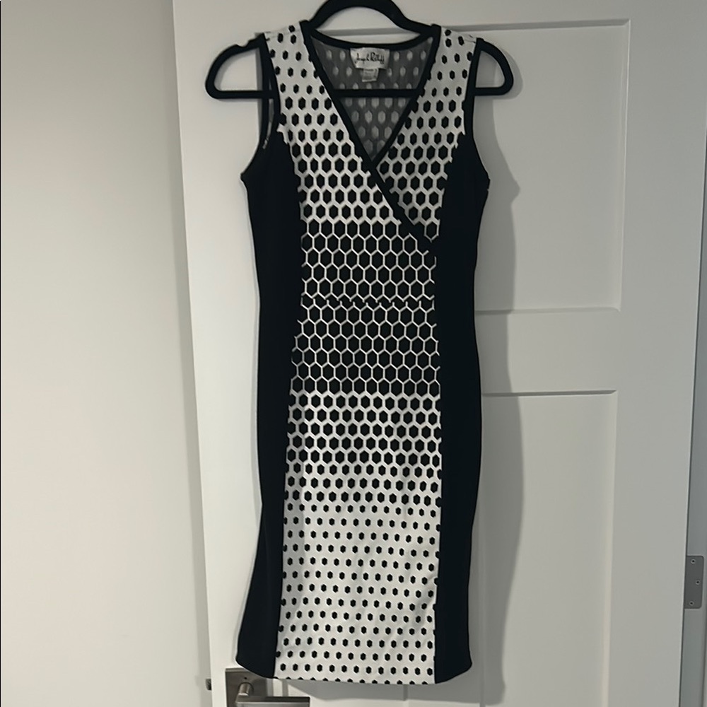 Joseph Ribkoff - Black and White Dress - Size 8